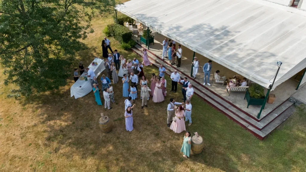 Comment choisir son lieu de mariage au Pays basque ou dans les Landes ? Lieu de mariage : vue aérienne du Château de Monbet
